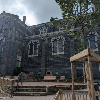 24b9d96c 8066 4893 8909 df023c2bcd7b